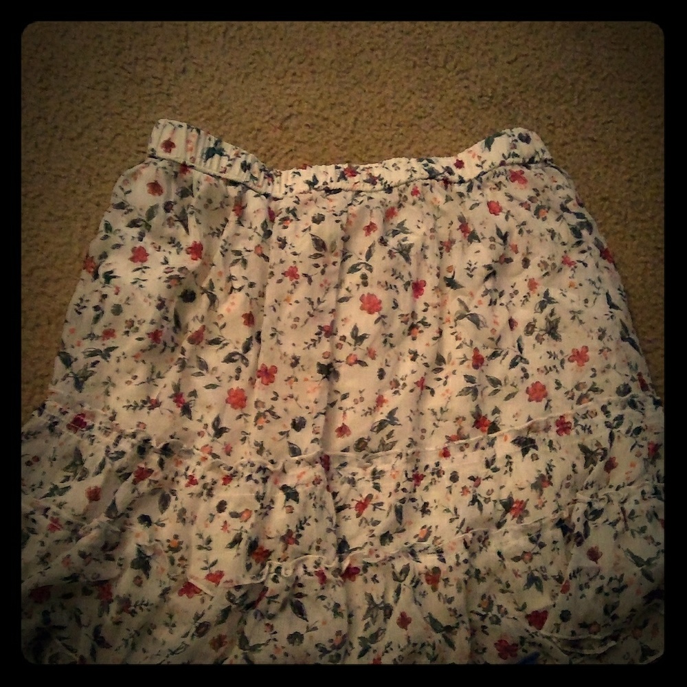 Floral Abercrombie & Fitch Skirt- M